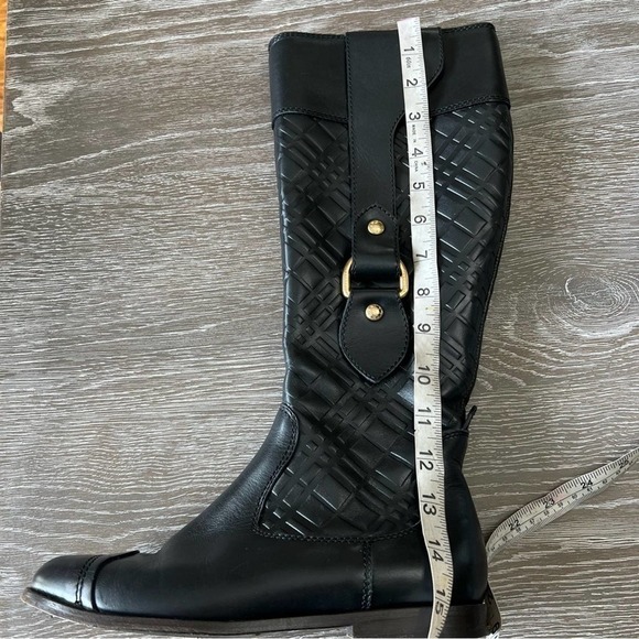Burberry quilted riding boots size 6 - Picture 14 of 14